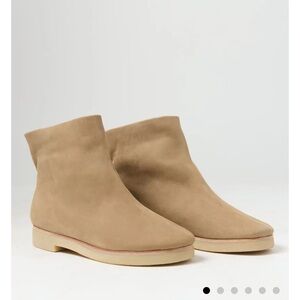 Lined Boot
Lauren Manoogian